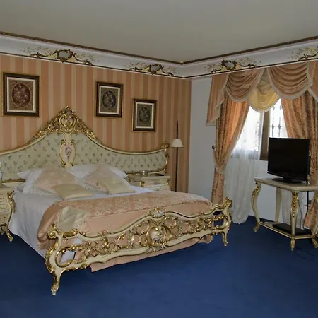 Hotel Darkum 2*
